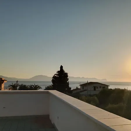 Al Mare 'happy Summer' Holiday home Terrasini